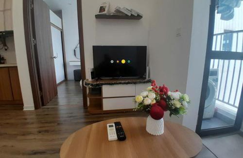Trung Hoa Nhan Chinh Apartment | Vinhomes D'Capitale - Amee Apartment