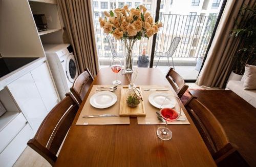 Trung Hoa Nhan Chinh Apartment | Vinhomes D'Capitale - Sera Homes