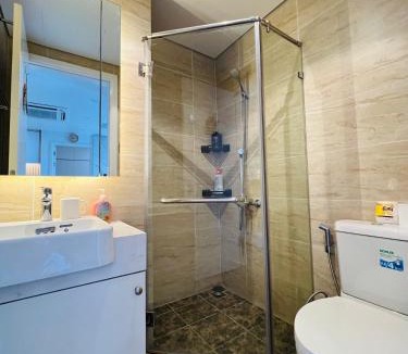 Trung Hoa Nhan Chinh Apartment | Vinhomes DCapitale Ha Noi Center - By Mira