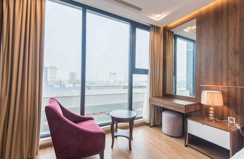 Ngoc Khanh Apartment | Vinhomes Metropolis Apartment