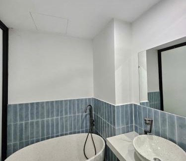 Quang An Apartment | Vivu Home AC02