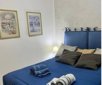 Vomero Apartment | Vomero House with Free Parking 410 cm