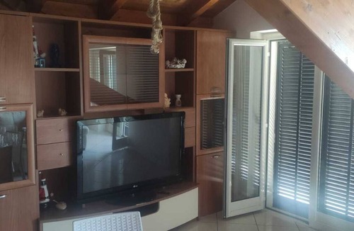 Monticelli Apartment | Vrbo Property
