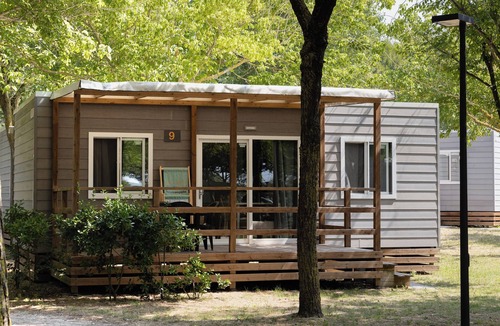 Cavallino-Treporti House | Walk to sea 2-Bedroom, 2 bathroom Mobile Home in CaSavio close to Venice, Jesolo