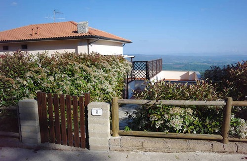 Monteverdi Marittimo House | Watching The Horizon in residence with swimming pool for a fee