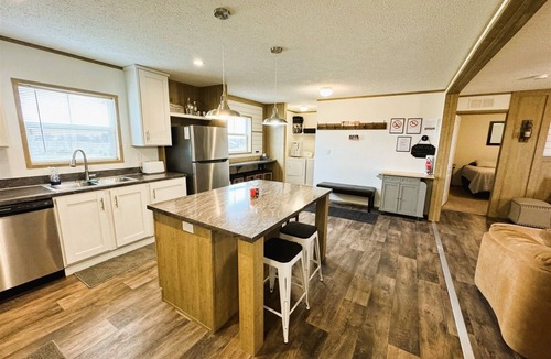 Waubay House | Waubay Lake Retreat - Hunting/Fishing Cabin in Waubay SD