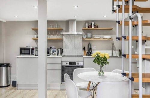 West Kensington Condo | West Kensington Studio Vacation Rental with Terrace & Garden | Sleeps 4