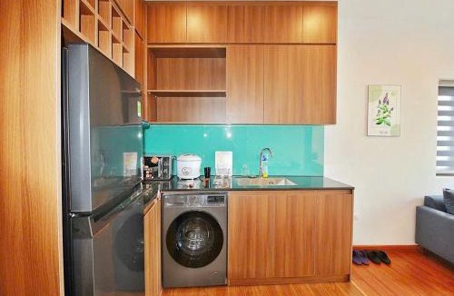 Nhat Tan Apartment | WEST LAKE FLOWER VALLEY 2BR APARTMENt 401