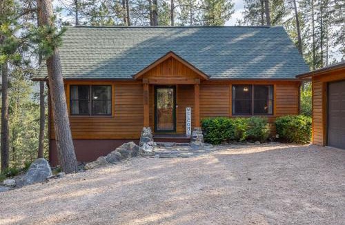 Rimrock House | Whispering Pines Cabin