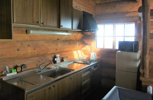 Shinano Apartment | White Tree Log House Madarao Tangram
