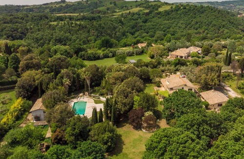 Campagnano di Roma Villa | Wonderful private villa for 10 people with A/C, WIFI, private pool, hot tub, TV and patio