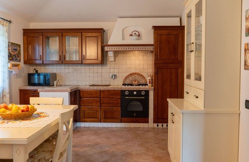 Canale Monterano Villa | Wonderful private villa for 6 guests with private pool, A/C, WIFI, TV, patio and pets allowed