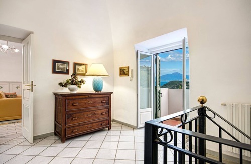 Schiazzano Villa | Wonderful private villa with A/C, WIFI, pool, TV, terrace and panoramic view, close to Sorrento