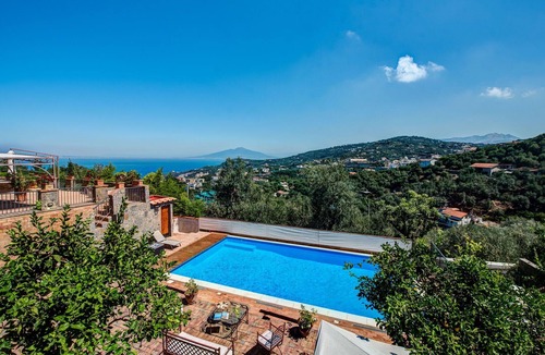 Schiazzano Villa | Wonderful private villa with A/C, WIFI, pool, TV, terrace and panoramic view, close to Sorrento