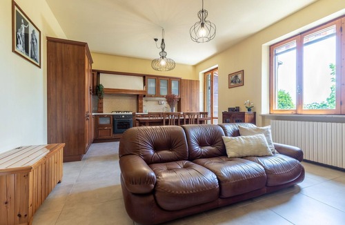 Urbisaglia Villa | Wonderful private villa for 7 people with WIFI, private pool, TV, patio and panoramic view