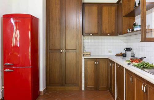 Itri Villa | Wonderful private villa for 10 people with WIFI, private pool, TV, patio and pets allowed