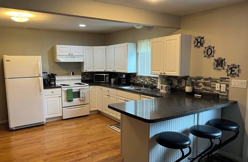 Pierre House | Wonderful two-bedroom home with a full kitchen