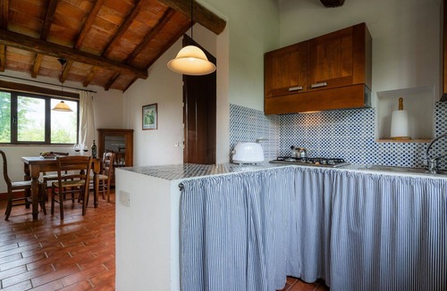 Lilliano Villa | Wonderful villa for 10 guests with private pool, WIFI, A/C, TV and panoramic view
