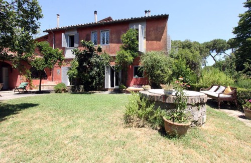 Cassia Villa | Writers' Country House
