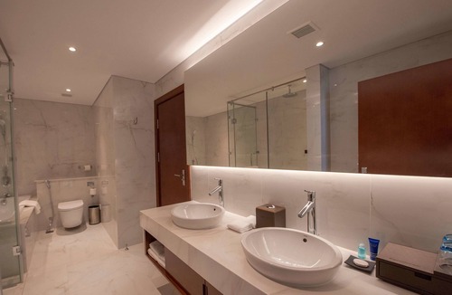 Ha Dong Hotel | Wyndham Garden Hanoi