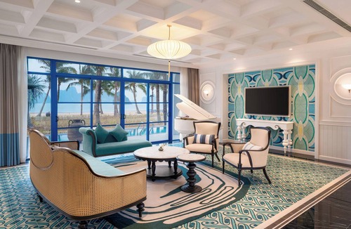 Van Don Hotel | Wyndham Garden Sonasea Van Don
