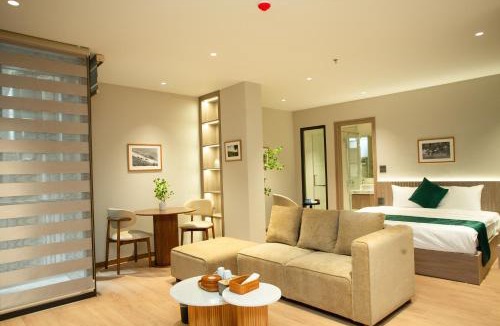 Quang An Hotel | XÔI Lumi Suites West Lake
