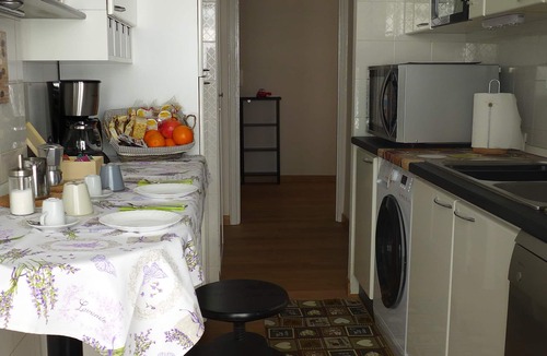 Quartiere XI Portuense Apartment | Your Home @ ROME near TRASTEVERE