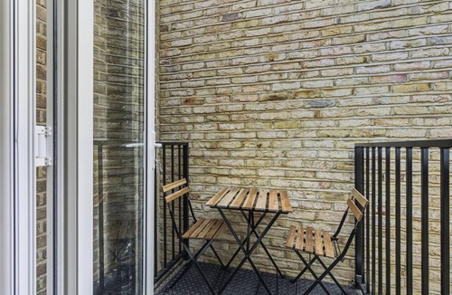 Angel Apartment | Your London Escape | Stylish 3BR Apartment Stay
