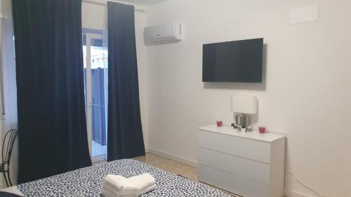 Quartiere XXIV Don Bosco House | YTHA HOUSSE ROMA CENTRO