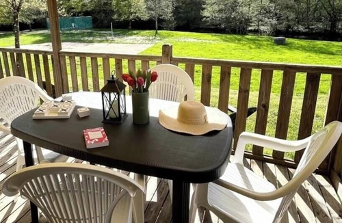 Jumilhac-le-Grand House | ZEcamping 3 étoiles chiens acceptés locatif BBQ 15m2 4 pers
