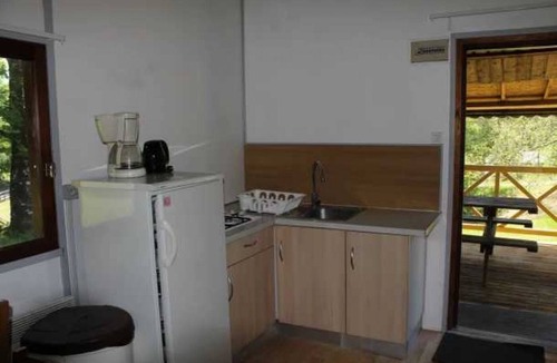 Correze Ski Chalet | ZEcamping 3 étoiles piscine pet friendly locatif 7 pers