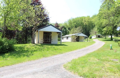 Correze Ski Chalet | ZEcamping 3 étoiles piscine chauffée dog friendly mobil-home 4 pers