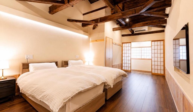 奈良旅館 VILLA East West
