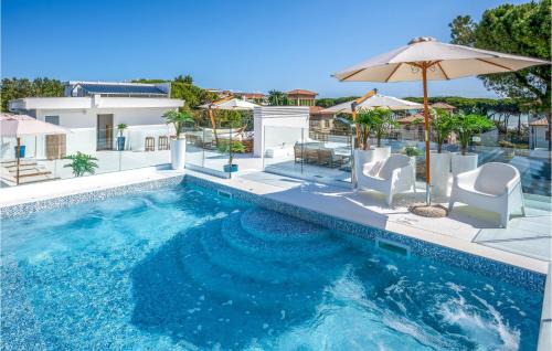 1 Bedroom Pet Friendly Apartment In Pineto