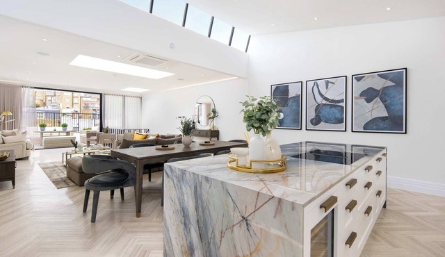 1 Min Walk to Harrods | Knightsbridge Duplex