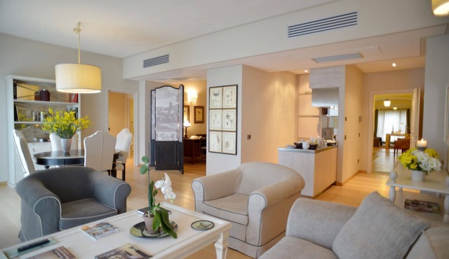 1200 square feet, 1 bedrooms, 1 bathrooms, kitchen and living, terrace of view