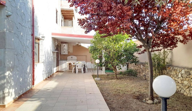 2 bedroom nice home in Taranto