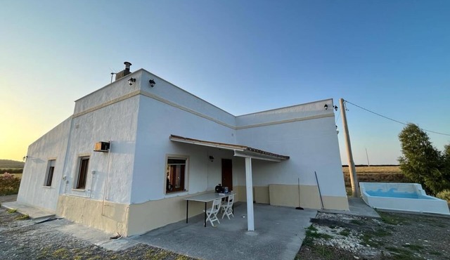 2 Bedroom Private vacation home in Montalbano Jonico