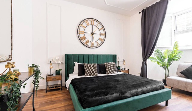 3 Bedrooms Termini Apartment