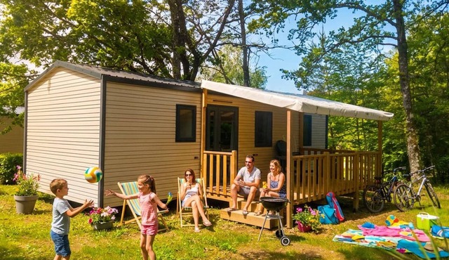 35m² Mobile Home with Terrace - Saint-Gérons