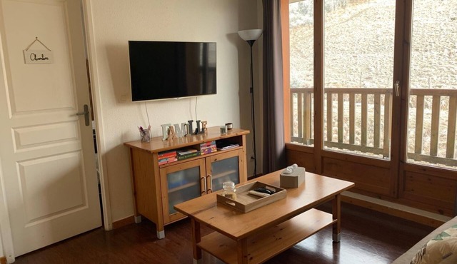4/6-person family apartment with heated pool