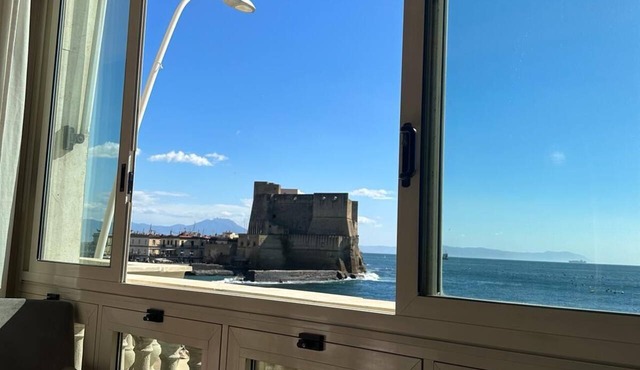 4 bedroom apartment in naples