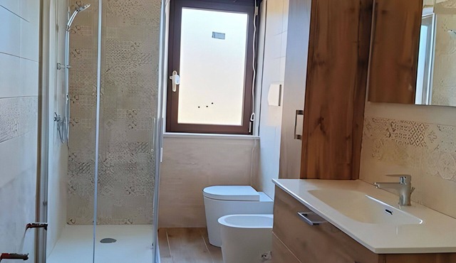 A cozy, new apartment with a beautiful view, nestled between the sea and Aspromonte