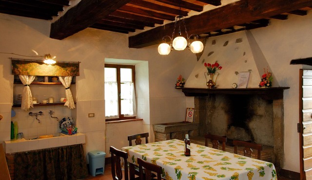 Agriturismo La Piaggia Vivo D'orcia - "once upon a time" apartment - 3 guests