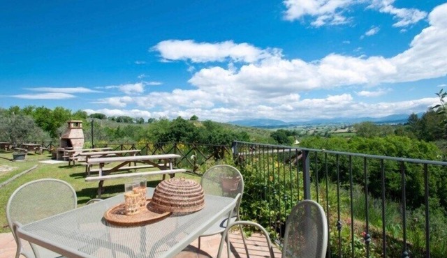 Agriturismo Molino Verde, modern and comfortable, Ciliegio, Ciliegio