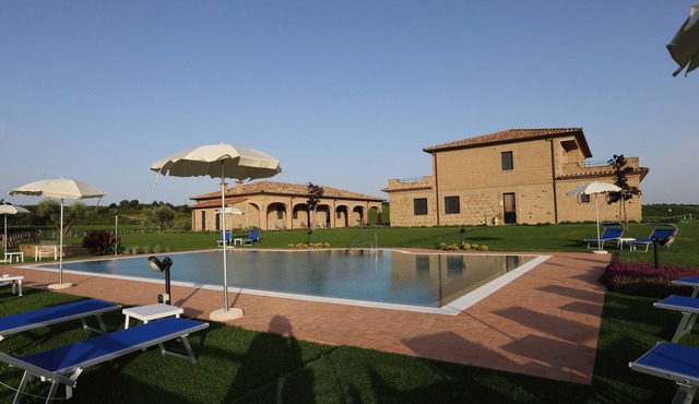 Agriturismo Poggio al Tufo