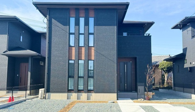 Akikawa Waifu 1 | 25 min to TSMC | Entire 4LDK House | Up to 8 Guests