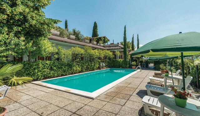 Amazing apartment in Magione -PG- with WiFi