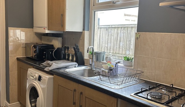 Amazing Ground Floor one bedroom Flat Forest Road