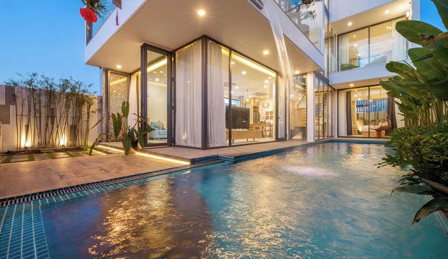 Amazing Newly Built Pool Villas Danang